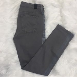💗SALE💗 Charcoal ankle cropped grey Vince jeans